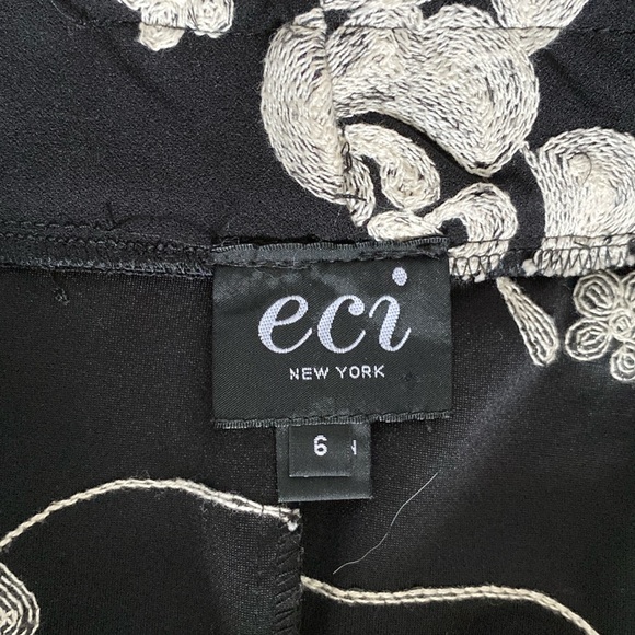 Eci black pencil skirt, cream flowers embroidered - Picture 8 of 16